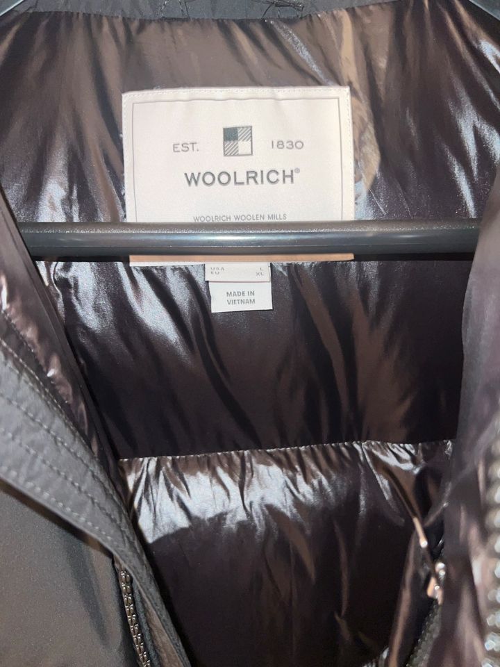 Woolrich Logo Arctic Jacket XL Neu mit Etikett in Offenbach