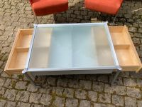 Designer Couch Tisch auf Rollen, Aluminium, satinierte Glasplatte Rheinland-Pfalz - Kalt Vorschau