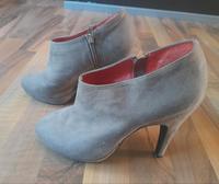 Ankleboots beige Velourleder Häfen - Bremerhaven Vorschau