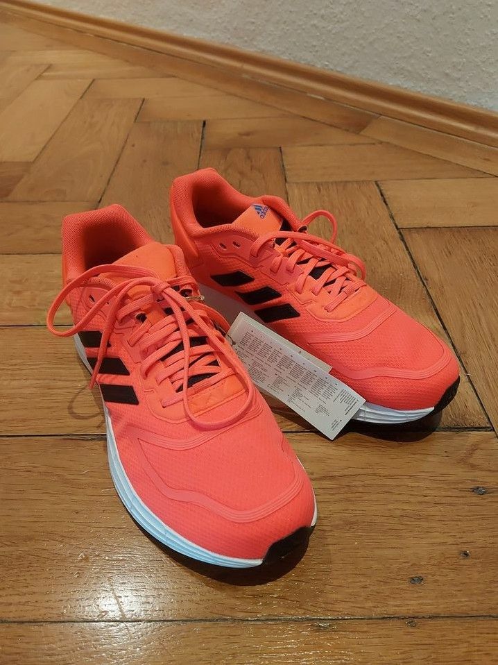 Orig. Adidas Duramo 40 2/3 Sportschuhe Orange Neon Korall NEU in München