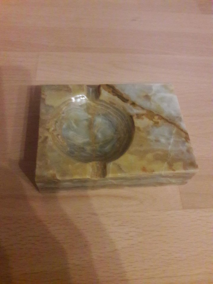 Marmor Aschenbecher in Pfinztal