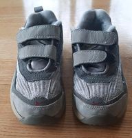 Sportschuhe Kinderschuhe NIKE Größe 27 Schleswig-Holstein - Ammersbek Vorschau