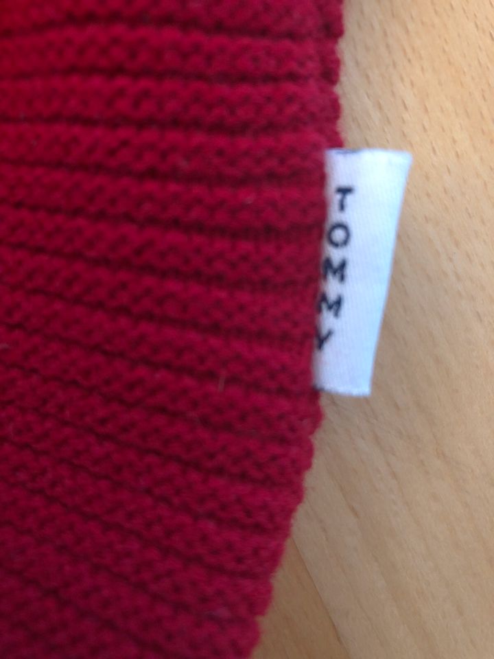 Hilfiger Strickjacke, Größe M, rot in Hürth