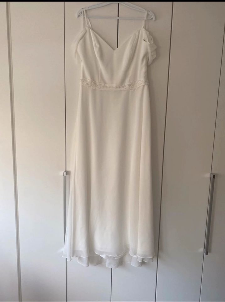 Super schönes Hochzeitskleid inkl. Schal in Bad Salzuflen
