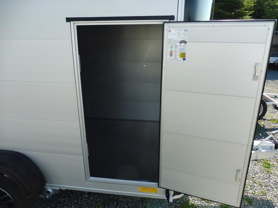Kofferanhänger 1300kg 315x164x201 C400 100kmh Alu DEBON #D119 in Altenholz