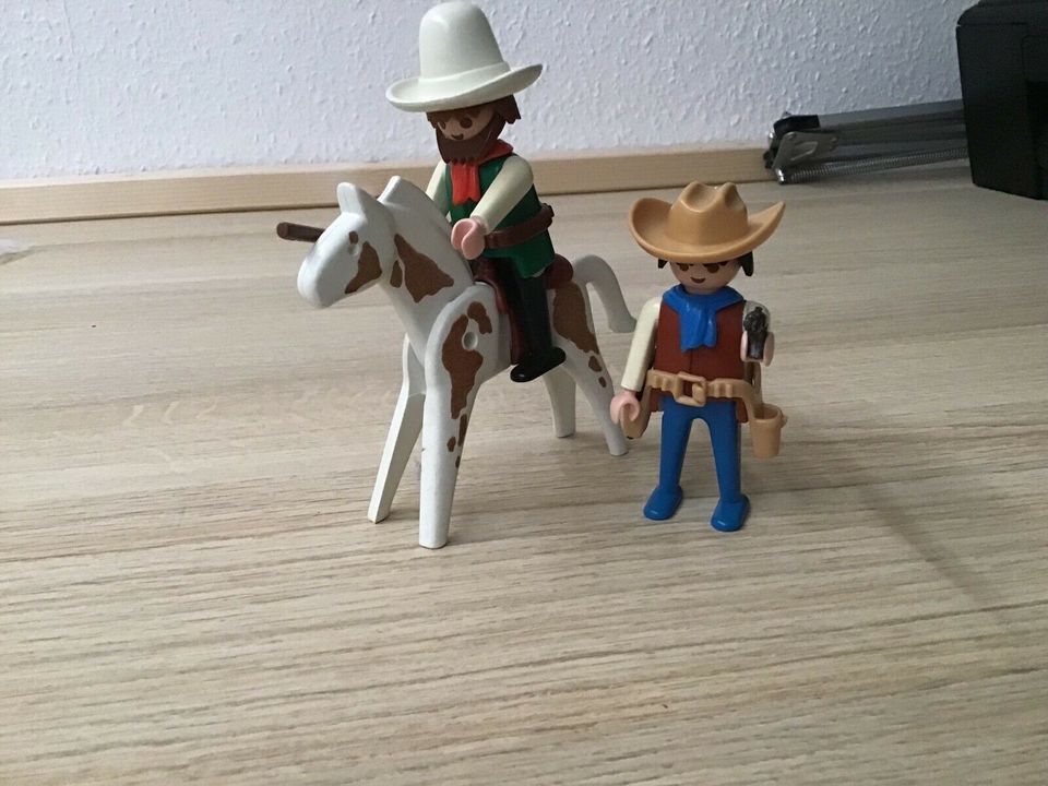 Playmobil 3304 2 Cowboys und Pferd Western in Brandenburg an der Havel