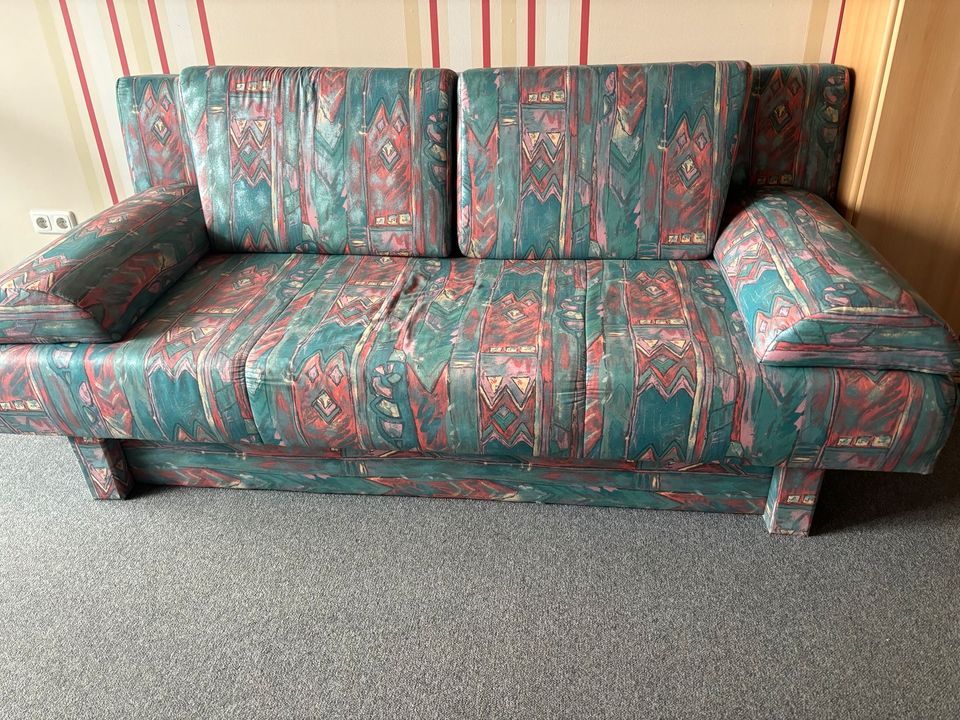 Schlafcouch Sofa mit Bettkasten Bett Couch in Münzenberg