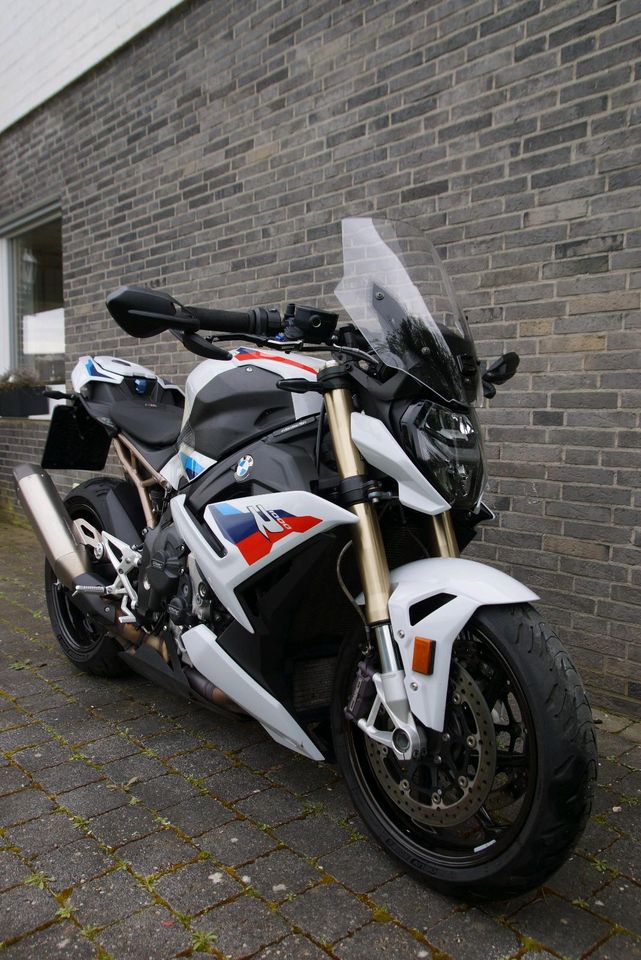 BMW S1000r Carbonräder Vollausstattung Garantie M Paket K63 in Düren