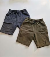 2 next shorts, kurze Hosen, grau, khaki, top Zustand 9 years, 134 Baden-Württemberg - Sasbach Vorschau