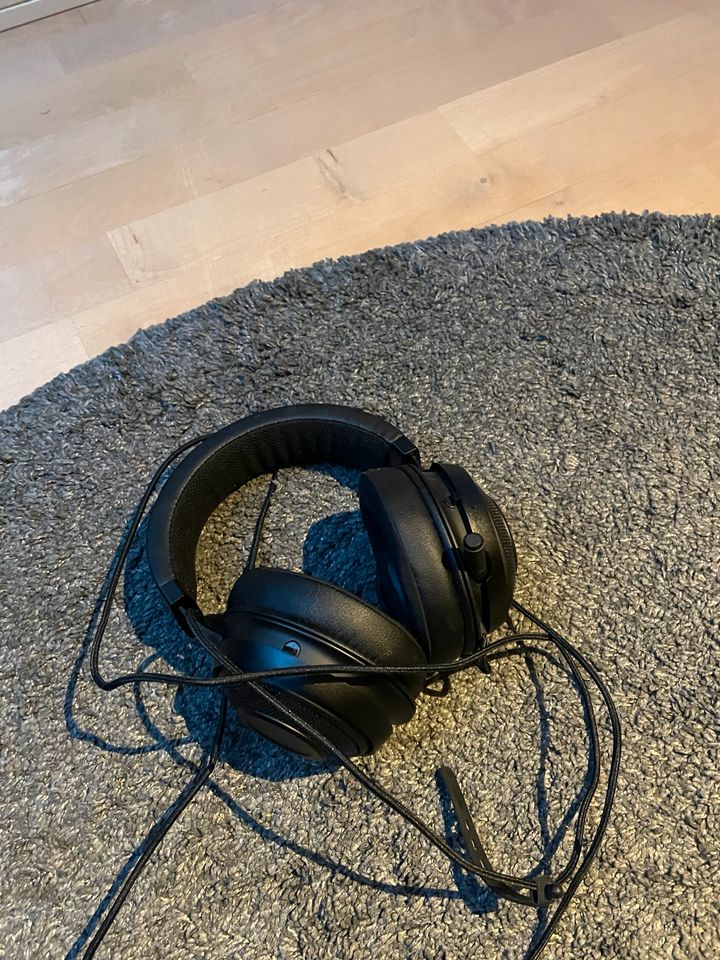 Razer Kraken Ultimate Headset (wie neu) in Hamburg