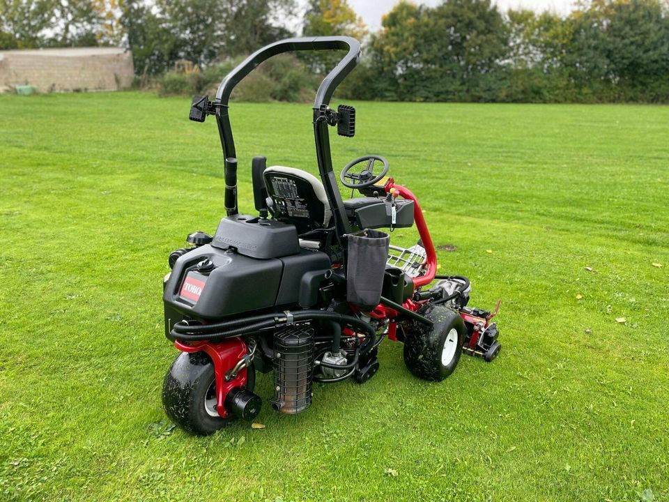 Toro Greensmaster 3420 TriFlex 3 WD Spindelmäher Grünsmäher in Weidenbach