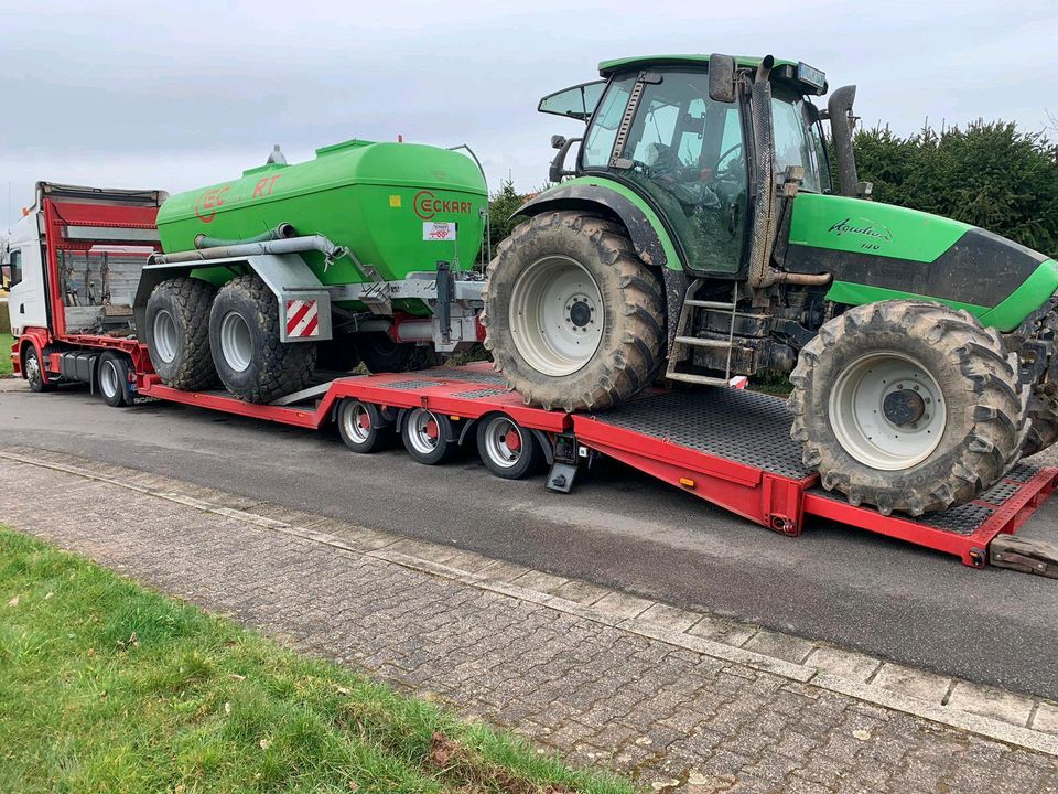 Transporte Tieflader Baumaschinen Landmaschinen Bagger Traktor in Jossgrund