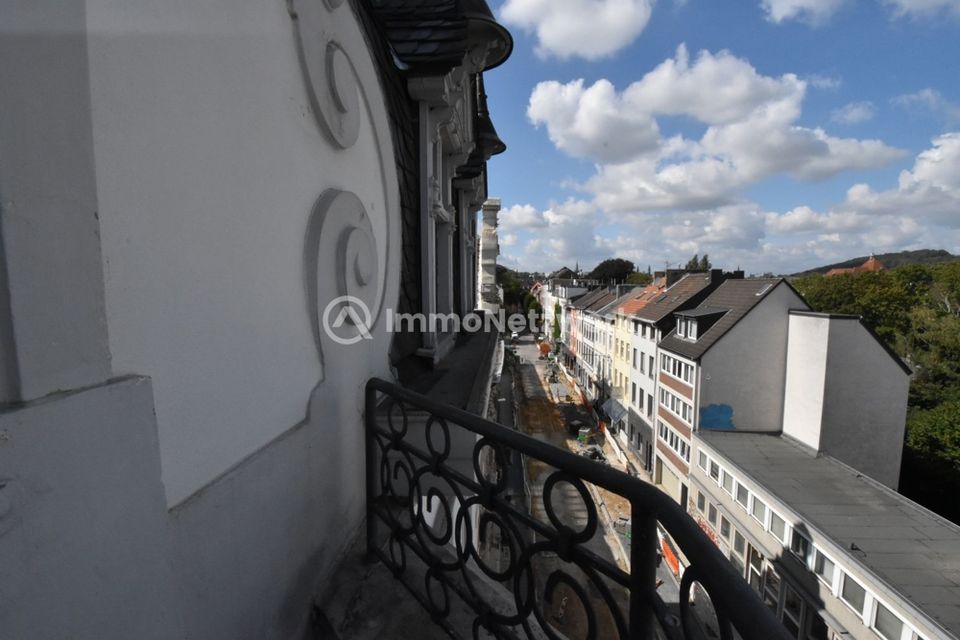 Außergewöhnliche, sanierte, 4 Zimmer ETW im historischen denkmalgeschützten Gebäude & toller Lage in Aachen