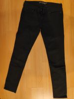 LEVI'S 403 Jeans 8/29 schwarz DAMEN Slight Curve Skinny mod. ris Frankfurt am Main - Sachsenhausen Vorschau