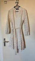 Kleid von Hallhuber in weiß Größe M mit Gürtel München - Berg-am-Laim Vorschau