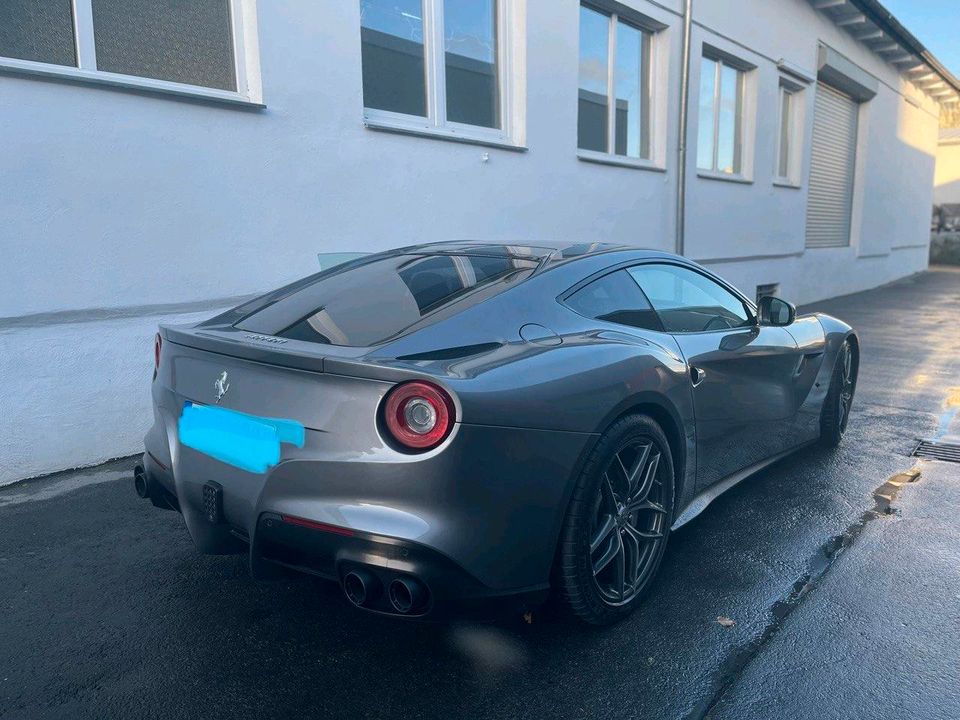 Autoscheibentönung Scheibentönung Scheibe Folierung Auto in Berlin