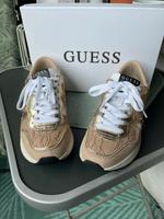 Sneaker von Guess Rheinland-Pfalz - Idar-Oberstein Vorschau