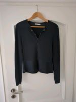 Hugo Boss Strickjacke, Gr. M, Top-Zustand! Nordrhein-Westfalen - Krefeld Vorschau