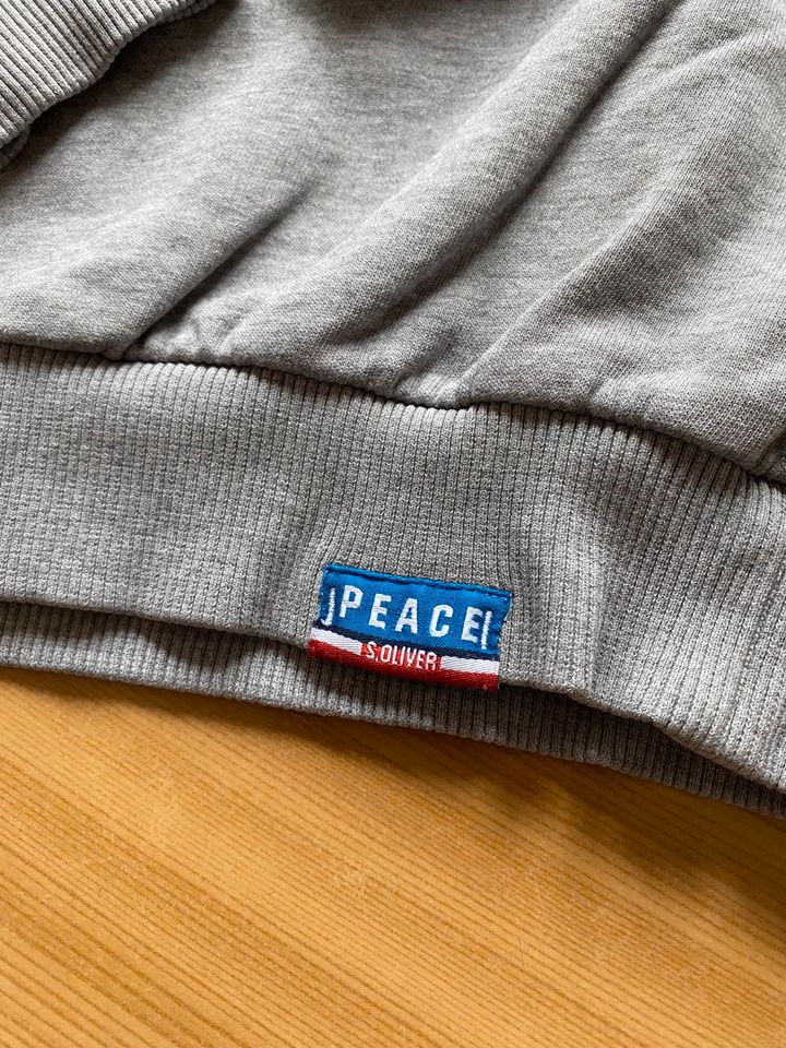 s.Oliver Sweatshirt 152, Jungs Pullover, Peace, grau, Übergang in Eitting