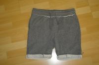 Herren JACK&JONES Shorts Hose Gr.S grau Neu Versand 2,50 Euro Nordrhein-Westfalen - Sankt Augustin Vorschau