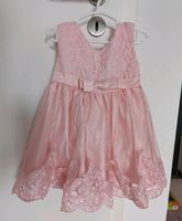 Neuwertig Rosa Pink Mädchen Festkleid Gr. 86 Frankfurt am Main - Bockenheim Vorschau