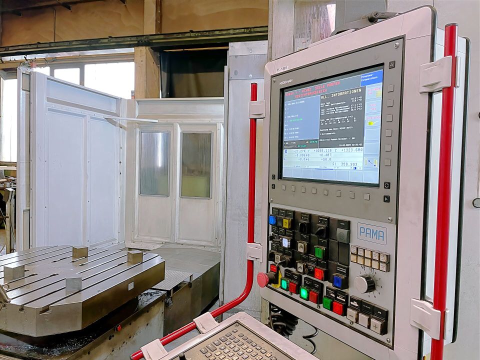 Pama Speedmat 3 130 CNC Bohr- UND Fräszentrum in Essen