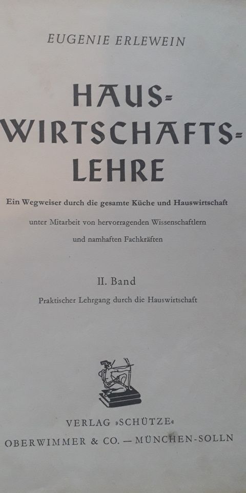 Hauswirtschaftslehre Band II: Buch aus dem Jahr 1954: 513 Seiten in Burgoberbach