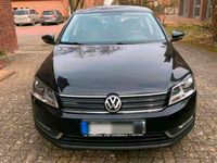 VW 2012 passat 105 ps 1.6 tdi Niedersachsen - Horneburg Vorschau