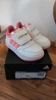 Adidas Hoops Gr. 22 NEU Turnschuhe Hessen - Heppenheim (Bergstraße) Vorschau