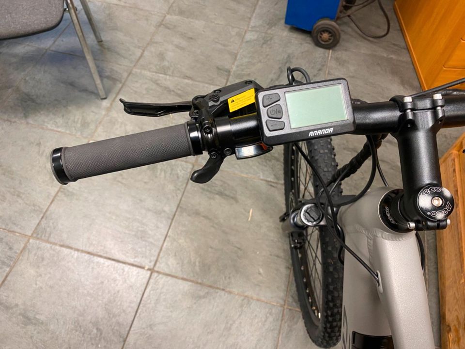 E-Bike Mountainbike 27,5 Zoll 49RH Neu Unbenutzt! in Herne