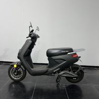 Electra Retro Roller Scooter Moped Elektro Schwarz Berlin - Tempelhof Vorschau