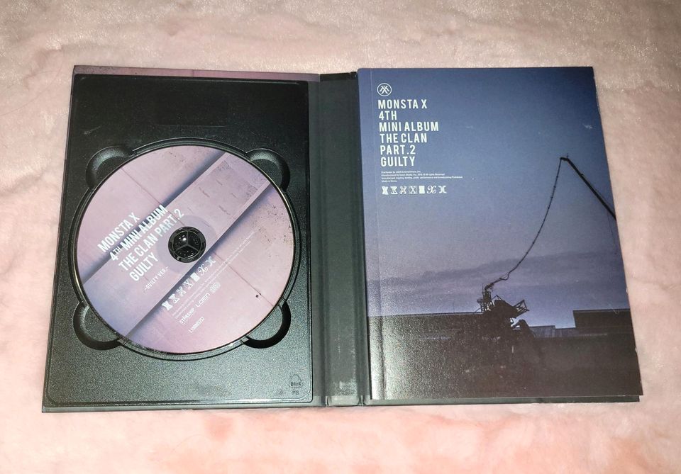 MONSTA X New K-pop Album THE CLAN PART 2 CD JOOHONey Photocard in Dortmund