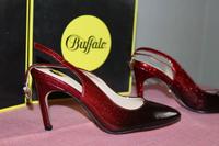 Pumps Slingbacks Buffalo Gr 38 Lack rot schwarz Hessen - Lahnau Vorschau