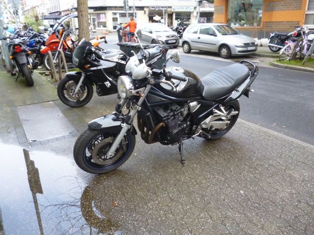 Suzuki GSF 1200 N Bandit in Düsseldorf