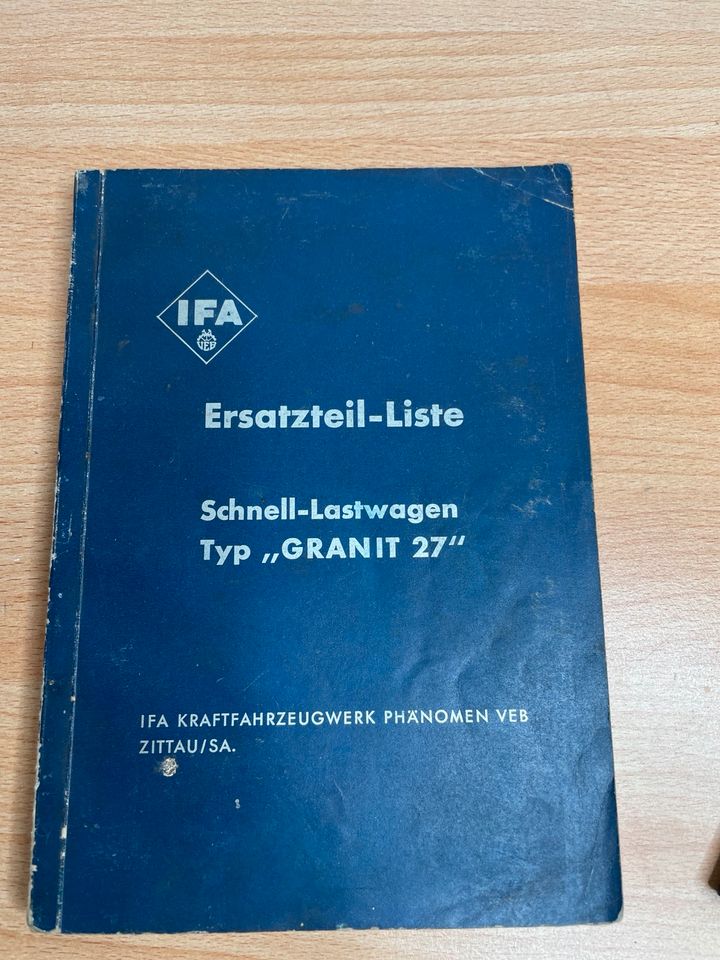 Granit 27 30K Ersatzteil-Liste Betriebsanleitung LKW DDR in Wittenberge