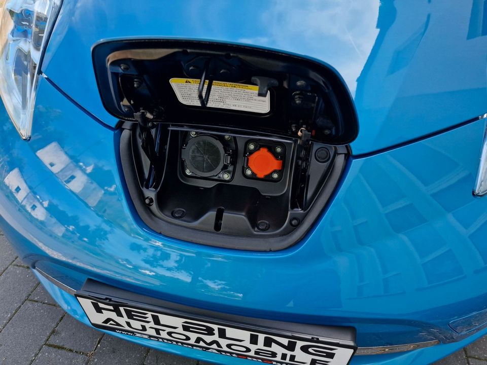 Nissan Leaf  Navi Cam inkl. Batterie in Spangdahlem