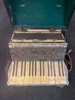 Akkordeon Musikinstrument vintage Firma Hohner mit Kasten Dresden - Neustadt Vorschau