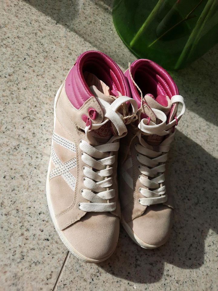 Sneakers Stiefelette hoch beige pink Gr.38 in Zaberfeld