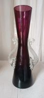 Vase aus Glas mit Henkel / original 1970er Jahre / 27 cm hoch Kiel - Holtenau Vorschau