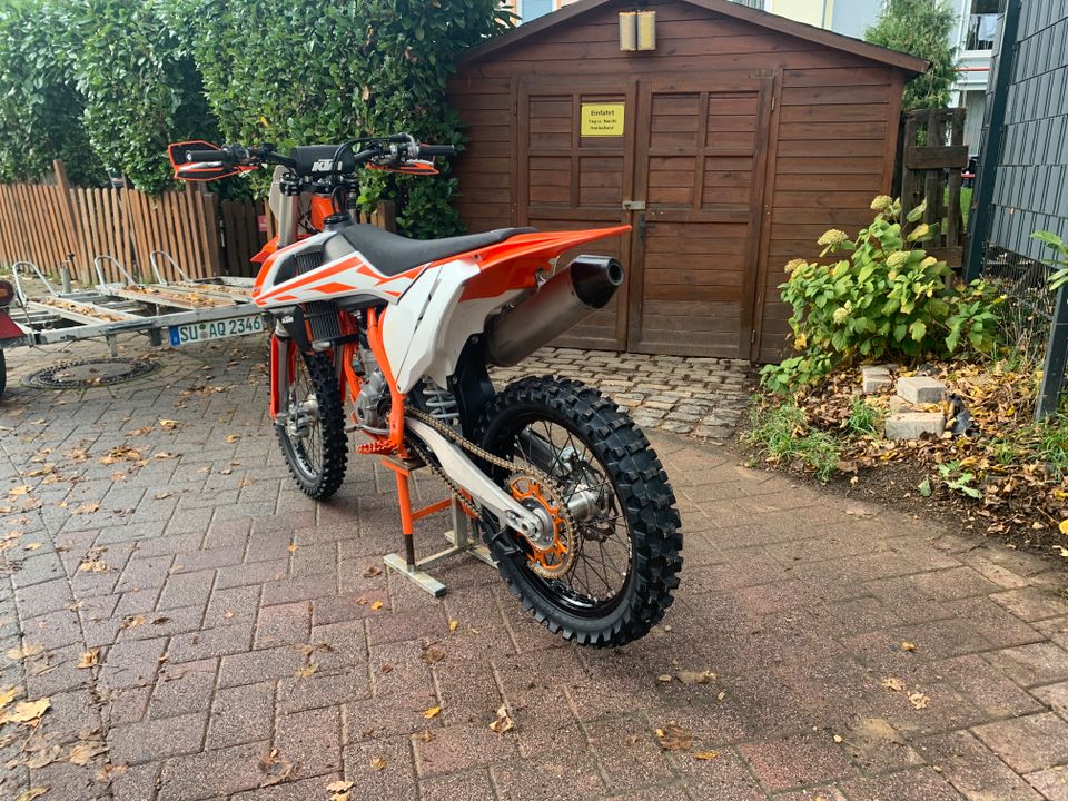 KTM SX-F 350 MODELL 2018 HGS KOMPLETT SXF MOTOCROSSMASCHINE in Troisdorf