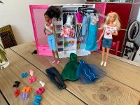 Barbie Schrankkoffer Kleiderschrank Schuhe Kleider Skipper Pankow - Prenzlauer Berg Vorschau