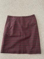 sOilver bordeau rot Rock Gr 34 und passender Pullover Gr 38 Nordrhein-Westfalen - Ahaus Vorschau