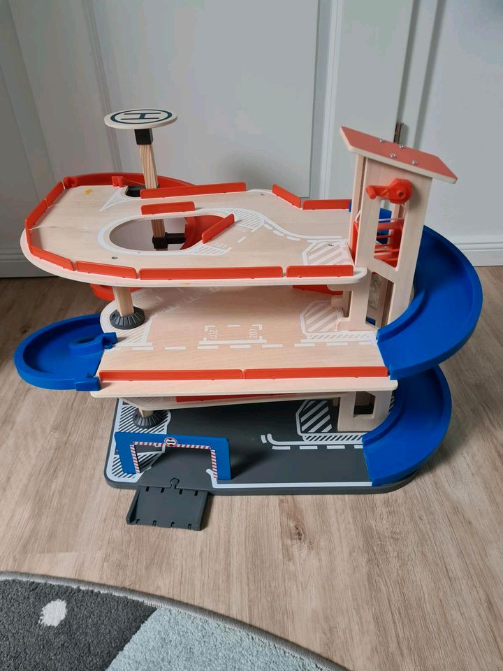 Lidl Playtive Racers Parkgarage Holz, Spielzeugautos in Niedersachsen -  Sittensen | eBay Kleinanzeigen ist jetzt Kleinanzeigen