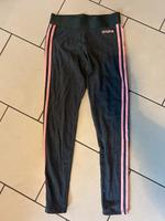 Sportleggings Sporthose Adidas Gr. S (36) Sachsen-Anhalt - Biederitz Vorschau