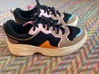 Sneaker, Sportschuhe, Gr.37, PULL&BEAR Bayern - Erlenbach am Main  Vorschau