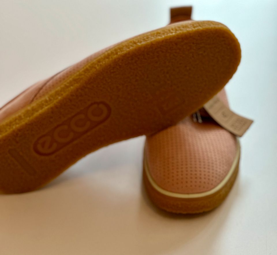 ecco sommerlicher Damen-Schuh / Größe 40 / Neu & OVP im Karton in Rodgau