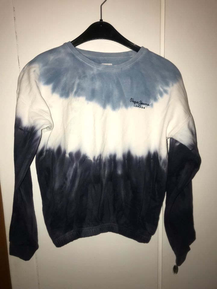 Pepe Jeans Batik Sweatshirt Gr. 152 neuwertig in Bochum