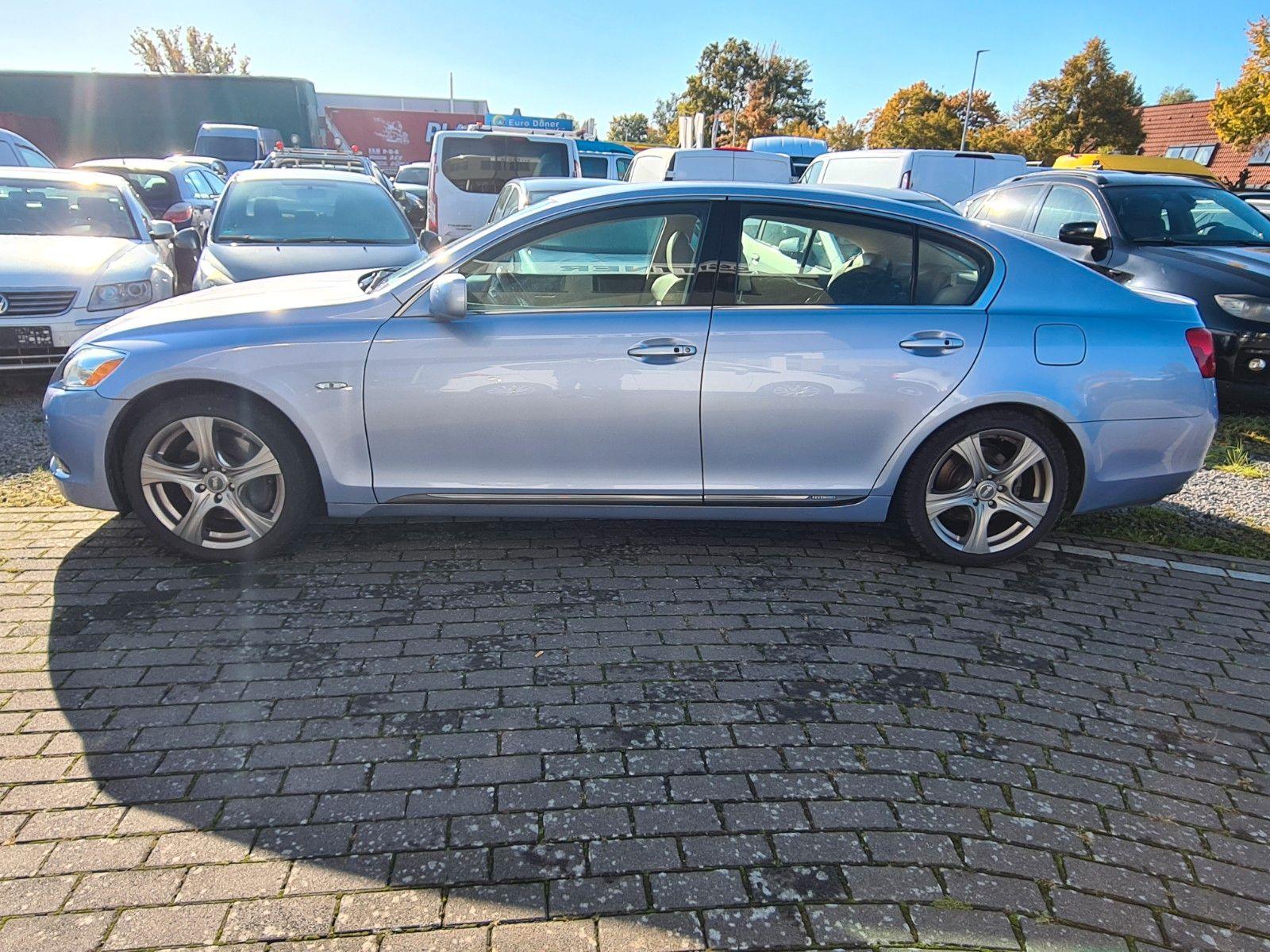 Abbildung des Autos Lexus GS 450h Leder Xenon