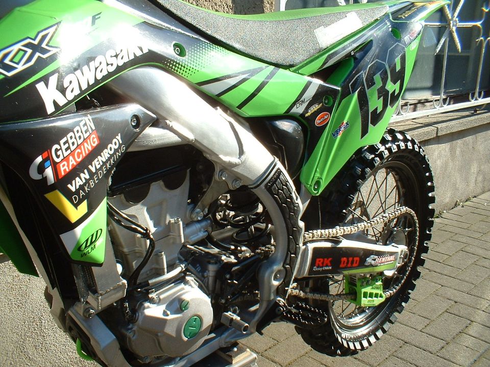 Kawasaki KXF 450 im Factory Look, Finanzierung möglich in Aschersleben