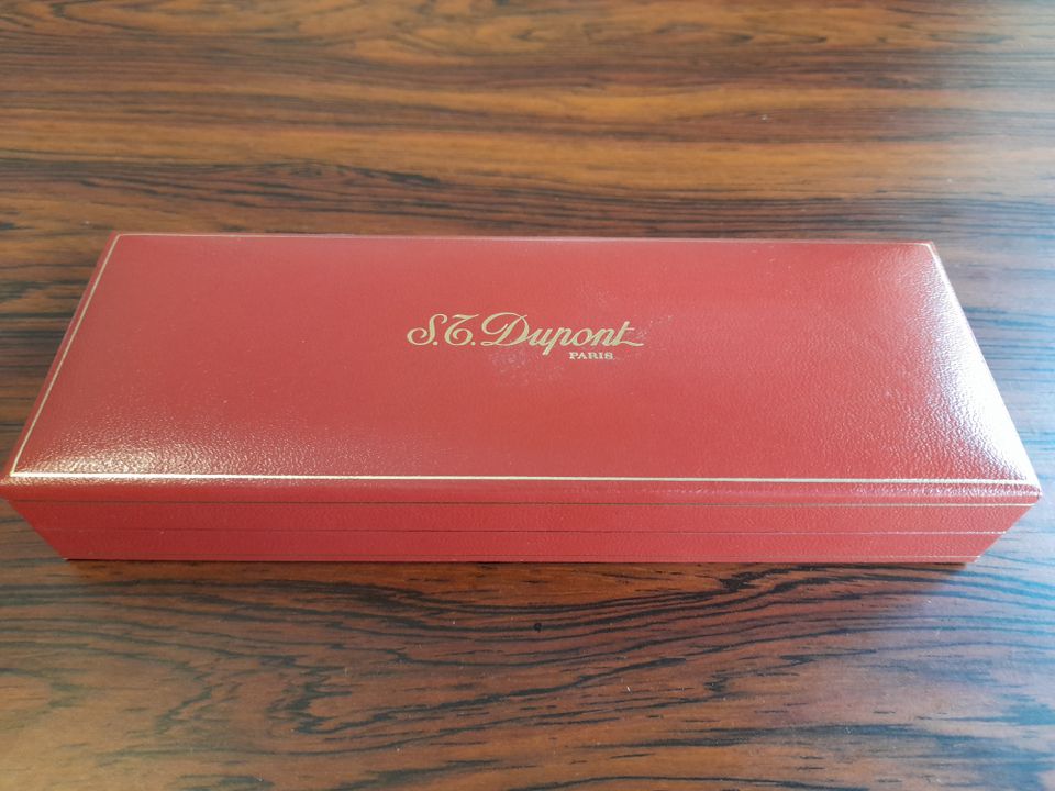 S.T. Dupont Fidelio 14 carat Gold Füllfederhalter, neu unbenutzt in Frankfurt am Main